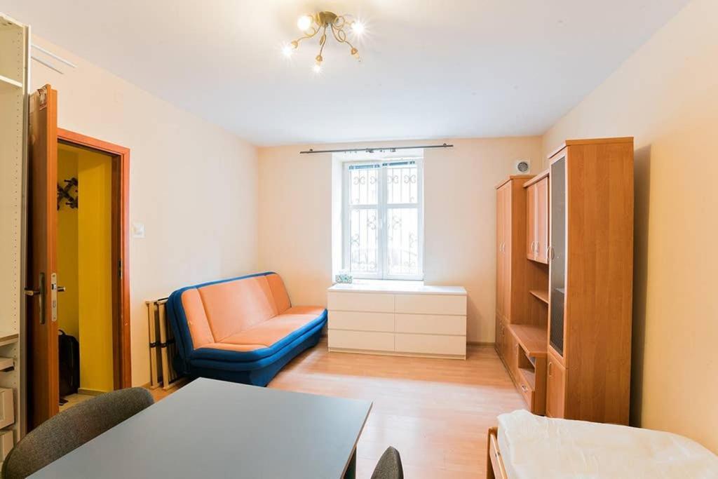 Old Town Apartment Краков Экстерьер фото