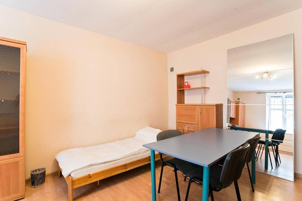Old Town Apartment Краков Экстерьер фото